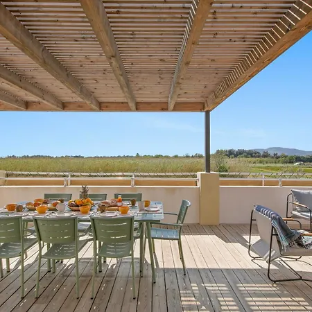Modern Duplex With Jacuzzi In Salins-les-bains Hyeres