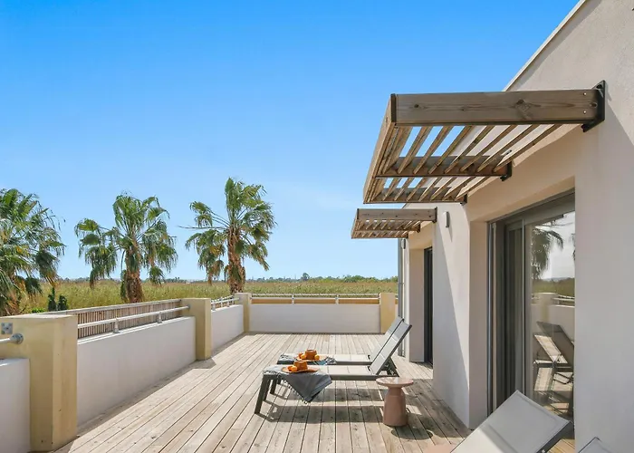 Modern Duplex With Jacuzzi In Salins-les-bains *