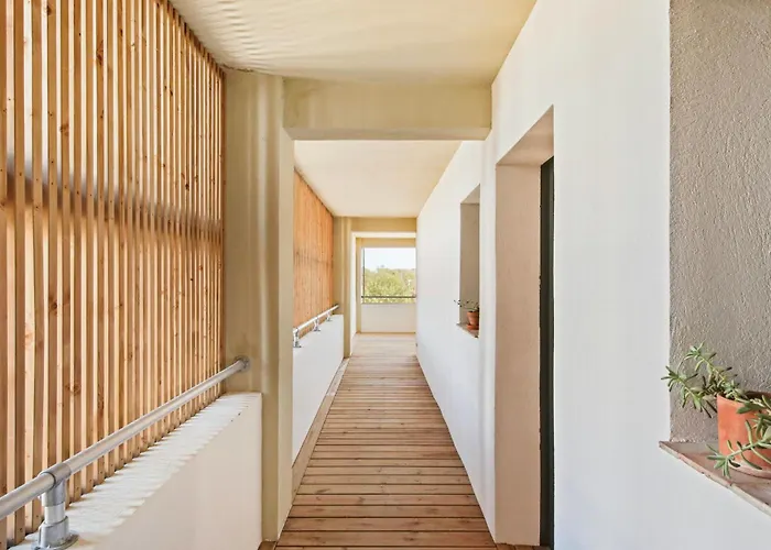 Ferienhaus Modern Duplex With Jacuzzi In Salins-les-bains