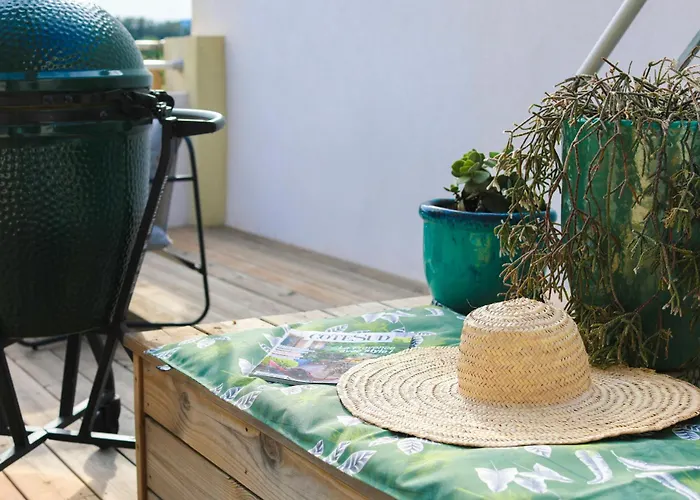 Holiday home Modern Duplex With Jacuzzi In Salins-les-bains Hyeres